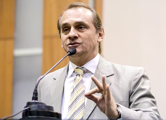Resultado de imagem para deputado wilson santos