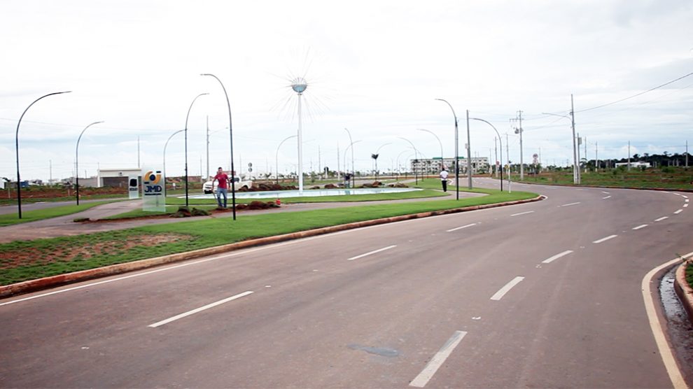 Sinop asfaltado novo trecho da avenida das Figueiras de acesso a