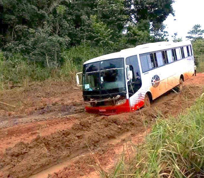 Que Horas é No Mato Grosso Passageiros ficam mais 5 horas parados em atoleiros em rodovia federal