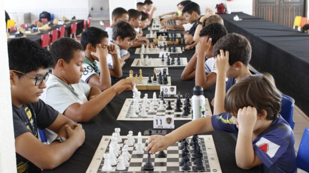 Alunos vão representar Itatiaia em Campeonato Estadual de Xadrez