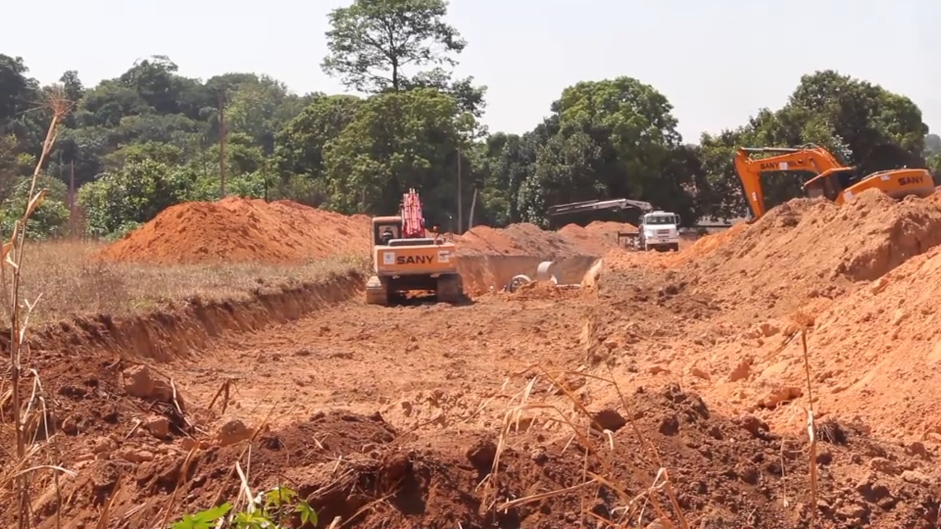 Começam obras de drenagem na estrada Jacinta em Sinop – Só Notícias