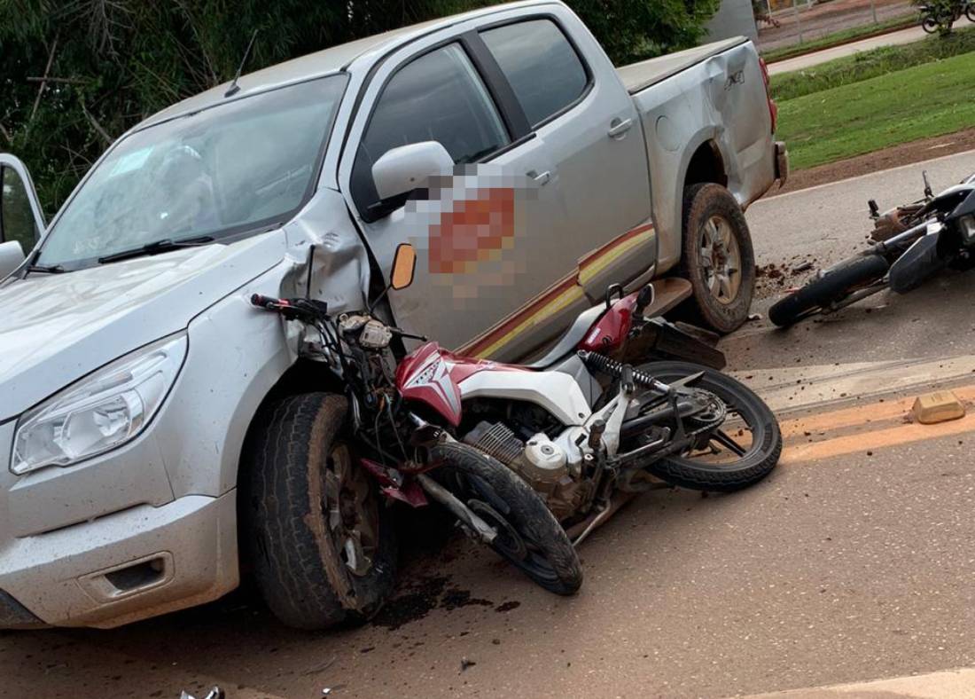 Acidente entre motos e veículos na BR-163 em Sinop deixa três feridos - Só Notícias