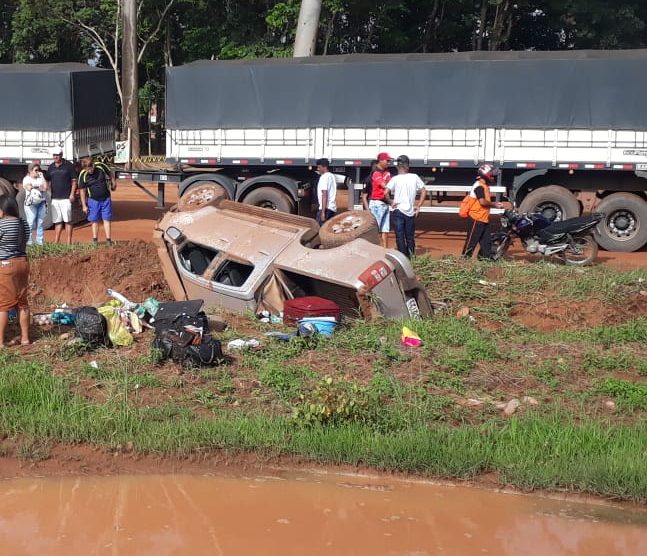 Jovem morre após colisão com caminhonete na BR-163 em Sinop