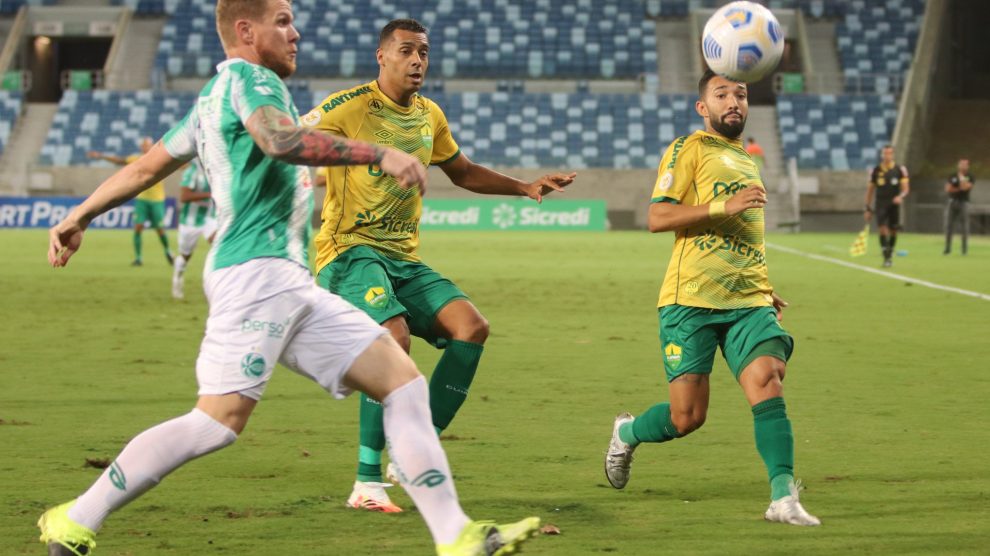 Cuiaba Estreia Na Serie A Do Brasileiro Com Empate Contra O Juventude No Final Do 2º Tempo So Noticias Cuiaba Estreia Na Serie A Do Brasileiro Com Empate Contra O Juventude No Final Do 2º Tempo So Noticias