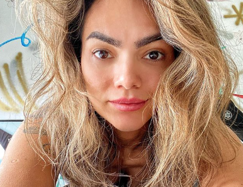 Kelly Key revela que irá deixar o Brasil ano que vem: ”o próximo, só