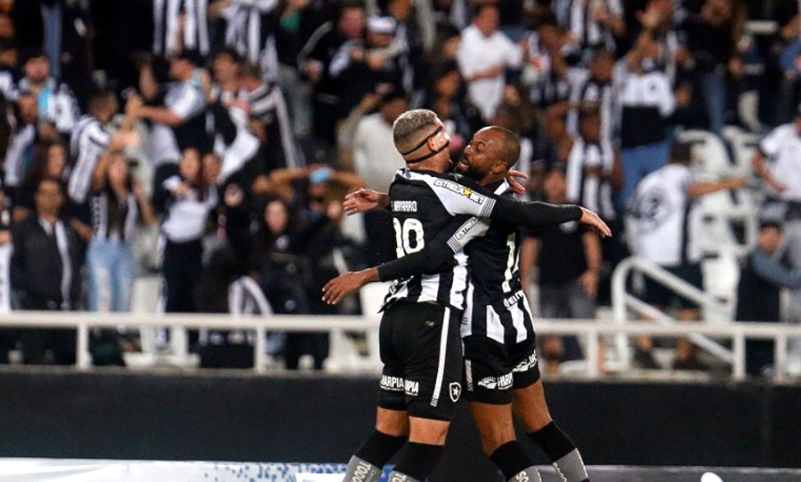 Botafogo vence Brasil de Pelotas e é campeão da Série B