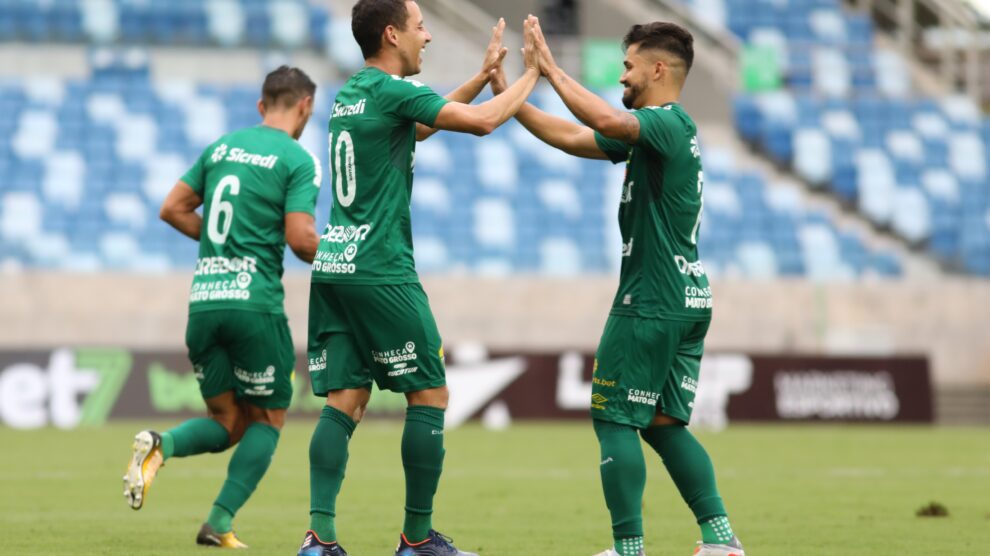 Cuiab&Atilde;&iexcl; faz 3 e garante vaga na final do Campeonato Mato-grossense &acirc; S&Atilde;&sup3;  Not&Atilde;&shy;cias