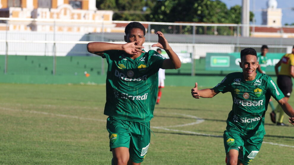 Cuiab&Atilde;&iexcl; goleia time amazonense na estreia da Copa do Brasil Sub-17 &acirc; S&Atilde;&sup3;  Not&Atilde;&shy;cias