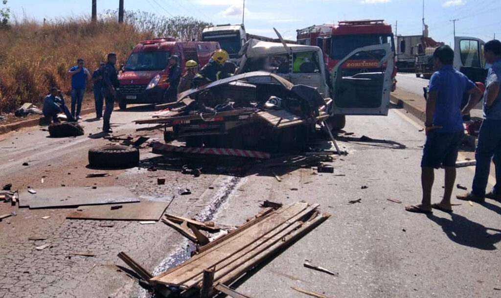 Veja quem são as vítimas do acidente entre caminhonete e duas carretas na  BR-163 em MT - Primeira Hora