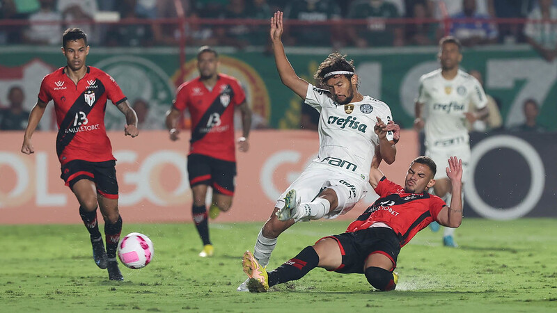 Palmeiras sofre empate do Atl&Atilde;&copy;tico-GO e fica com 10 pontos de vantagem na  lideran&Atilde;&sect;a &acirc; S&Atilde;&sup3; Not&Atilde;&shy;cias
