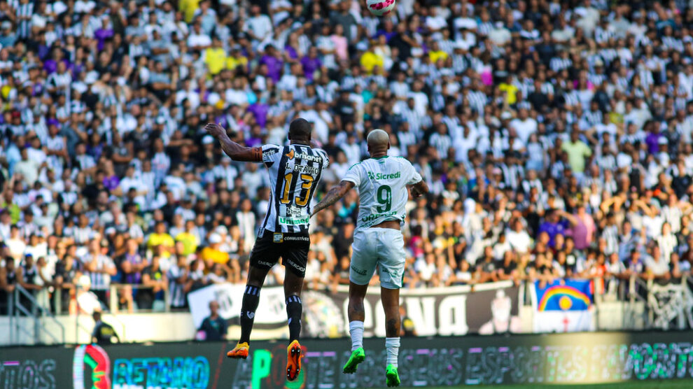 Corinthians alcança marca de dez vitórias consecutivas no futebol