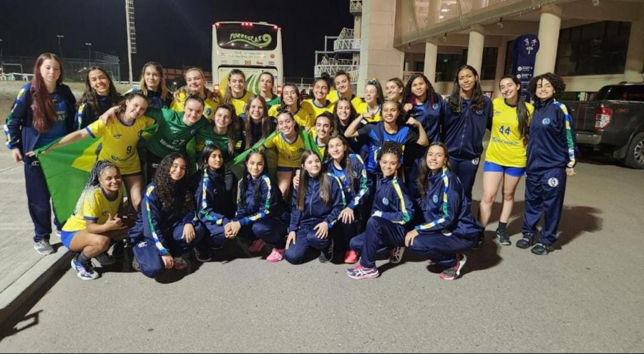 El equipo de Sorriso gana el segundo lugar en el campeonato de balonmano en Argentina – Só Notícias