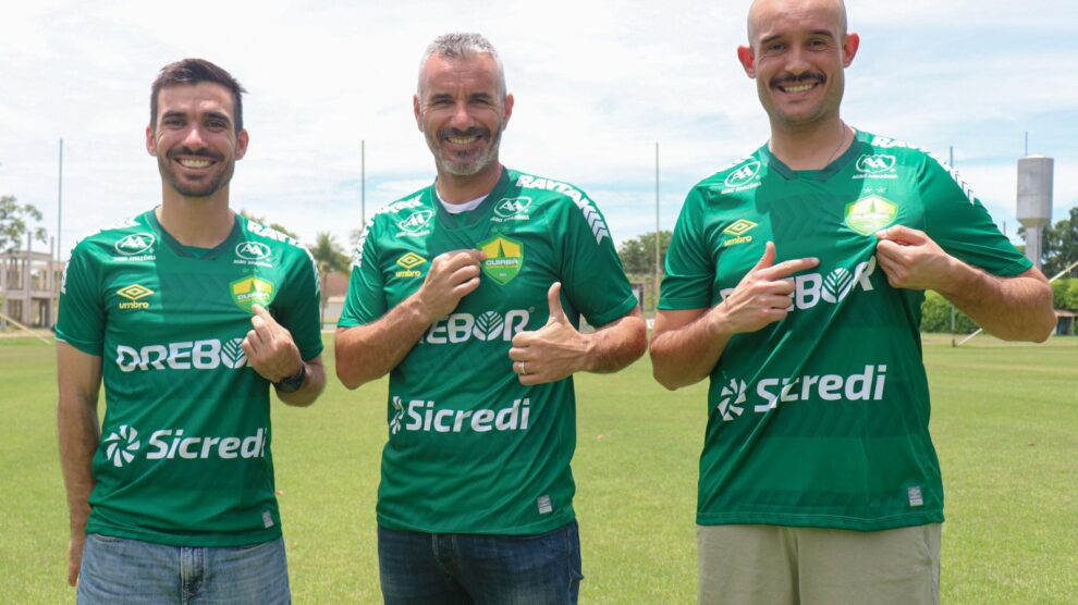 Novo t&Atilde;&copy;cnico e auxiliares se apresentam no Cuiab&Atilde;&iexcl; &acirc; S&Atilde;&sup3; Not&Atilde;&shy;cias