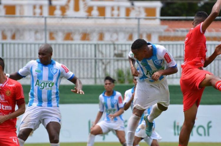 Brasil perde para a Argentina e amarga 1ª derrota em casa na história das  Eliminatórias