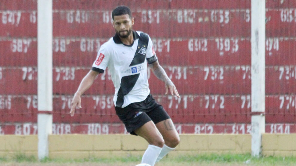 Estudo mostra que Brasileirão é campeão mundial em trocar técnicos