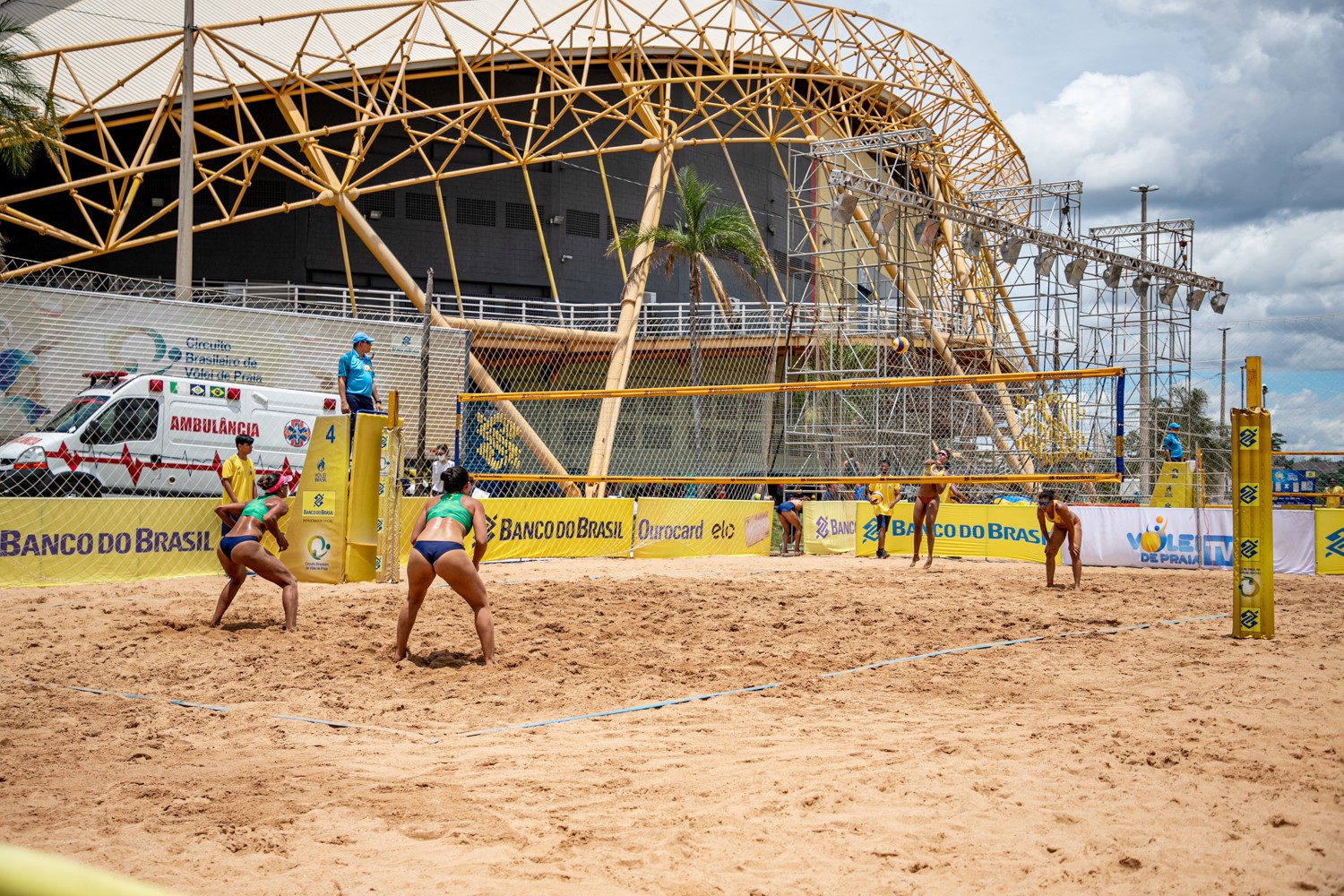 Vôlei de Praia - Confederação Brasileira de Voleibol