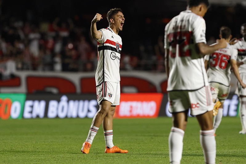 Alviverde vence Choque-Rei e conquista título do Campeonato