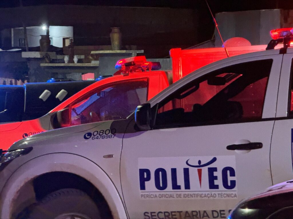 Jovem é morto a tiros por dupla em motocicleta em Cuiabá