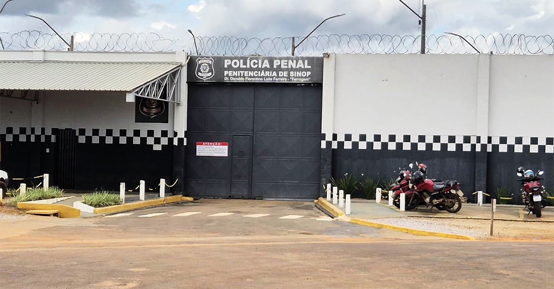 Operações Policiais Desmantelam Redes Criminosas em Vários Estados