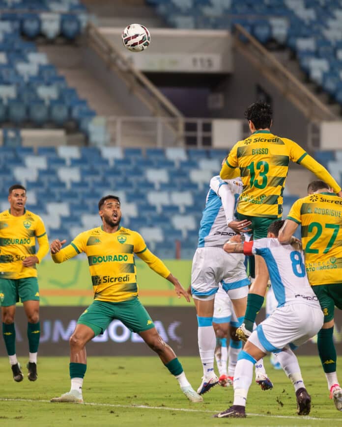 Cuiab&aacute; busca empate ap&oacute;s sair perdendo de 2 a 0 contra o Londrina na S&eacute;rie  B | S&oacute; Not&iacute;cias