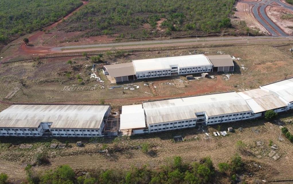 MT lança licitação para retomar obras paralisadas na UFMT