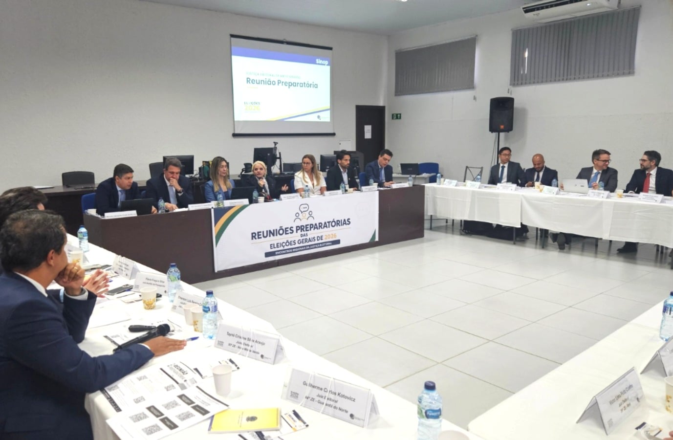 Juízes Eleitorais se Reúnem em Sinop para Preparar Eleições