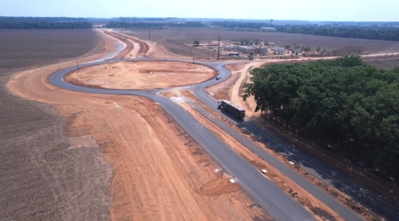Obra de prolongamento de avenida avança em Sinop, Mato Grosso