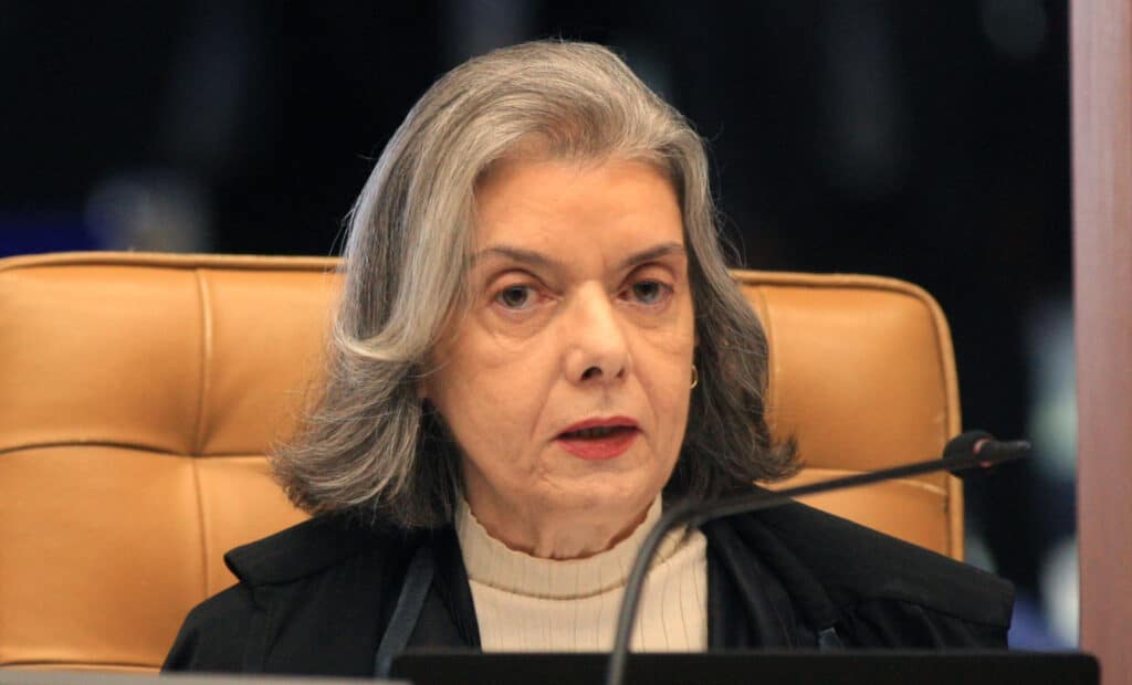 UFMT suspende evento com ministra Cármen Lúcia em Cuiabá