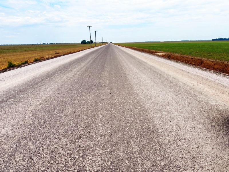 Estrada Selene tem mais de 2,7 km de pavimentação em Sinop e chega a 36% do total