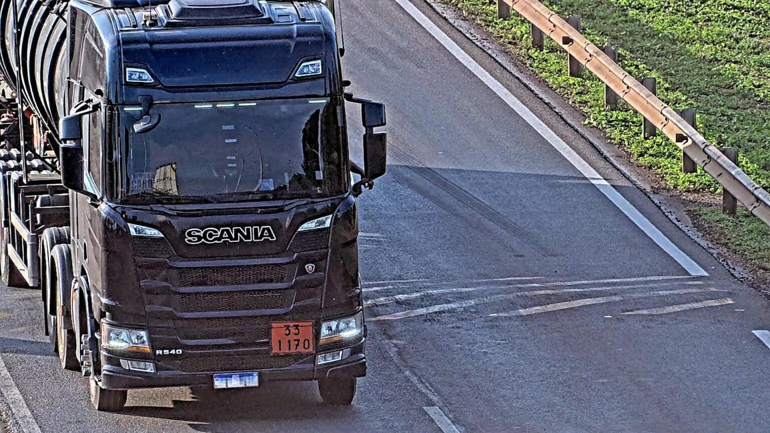 Sistema monitora transporte de cargas perigosas na BR-163 em Mato Grosso