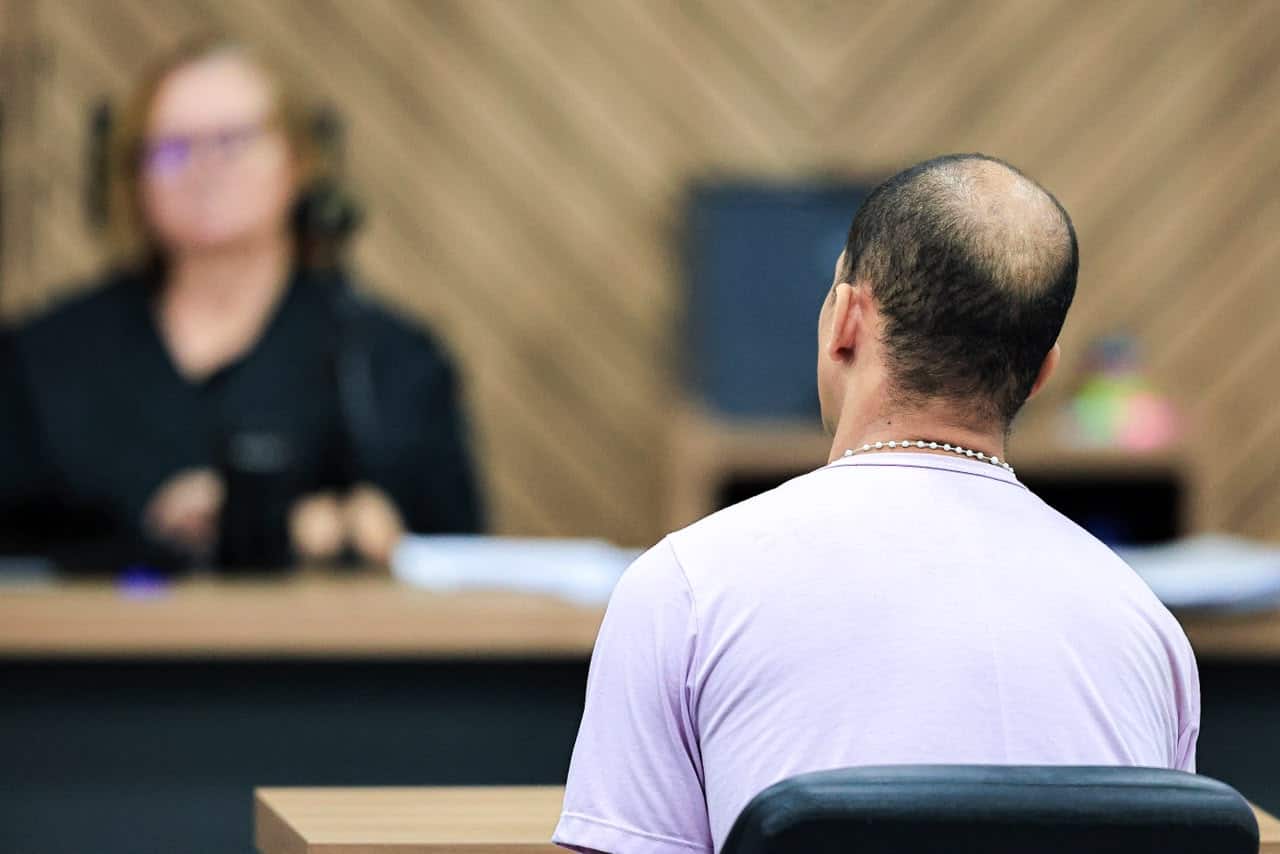Homem é condenado a mais de 31 anos por feminicídio em Cuiabá
